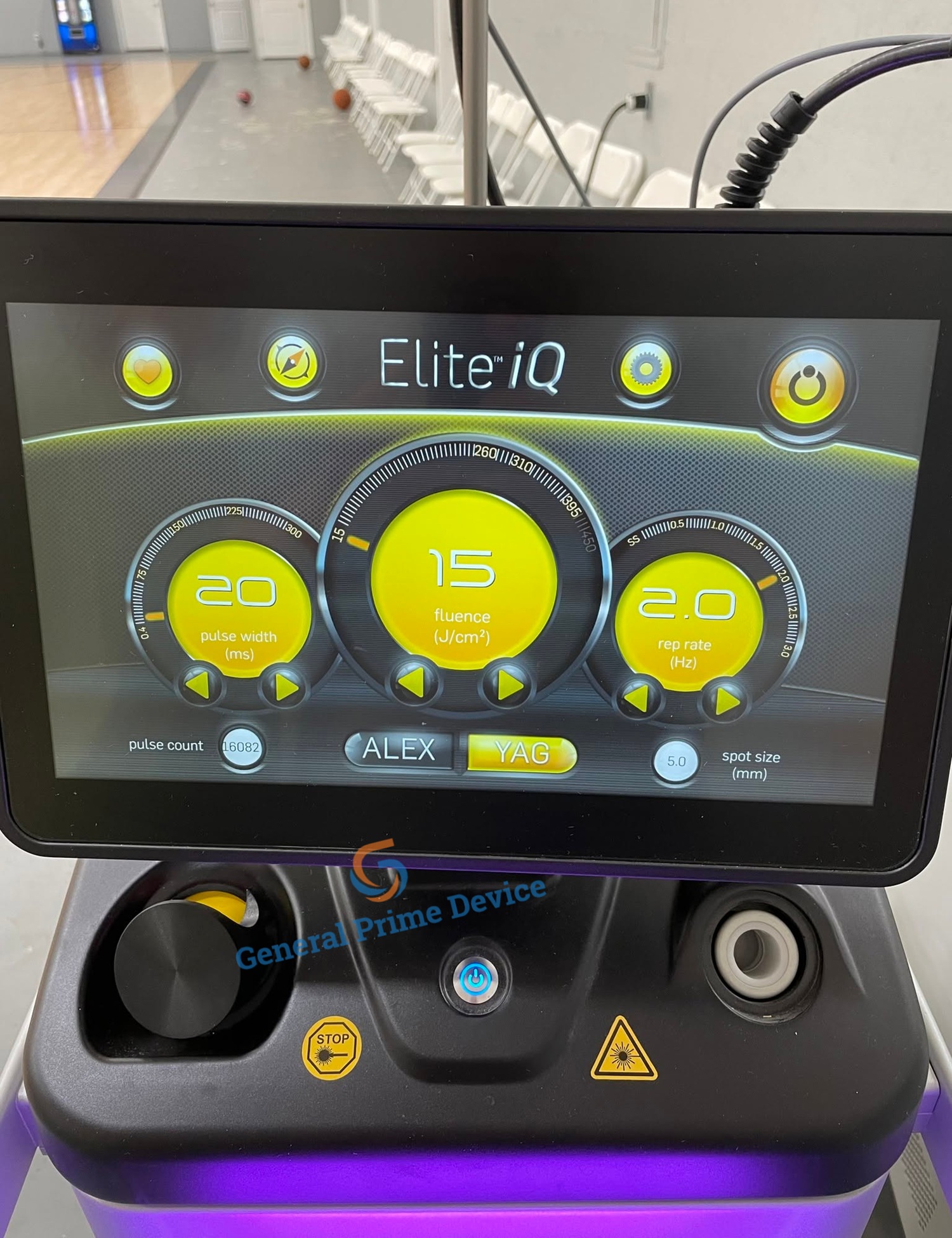 Cynosure Elite IQ Laser System