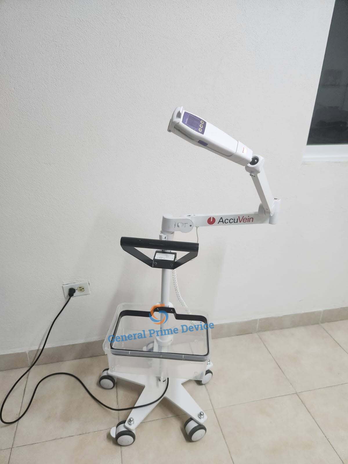 AccuVein AV500 Handheld Vein Finder