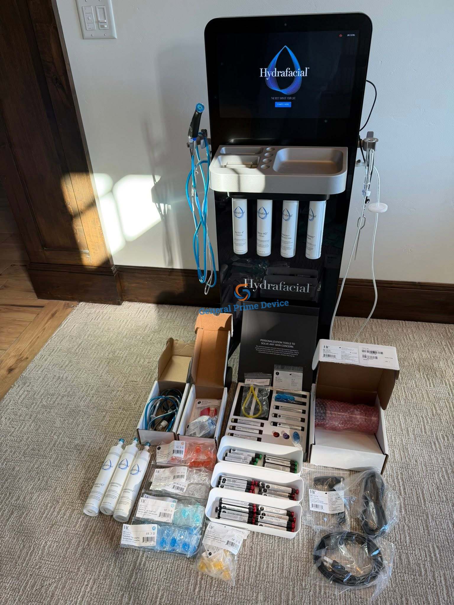 Hydrafacial Syndeo Machine